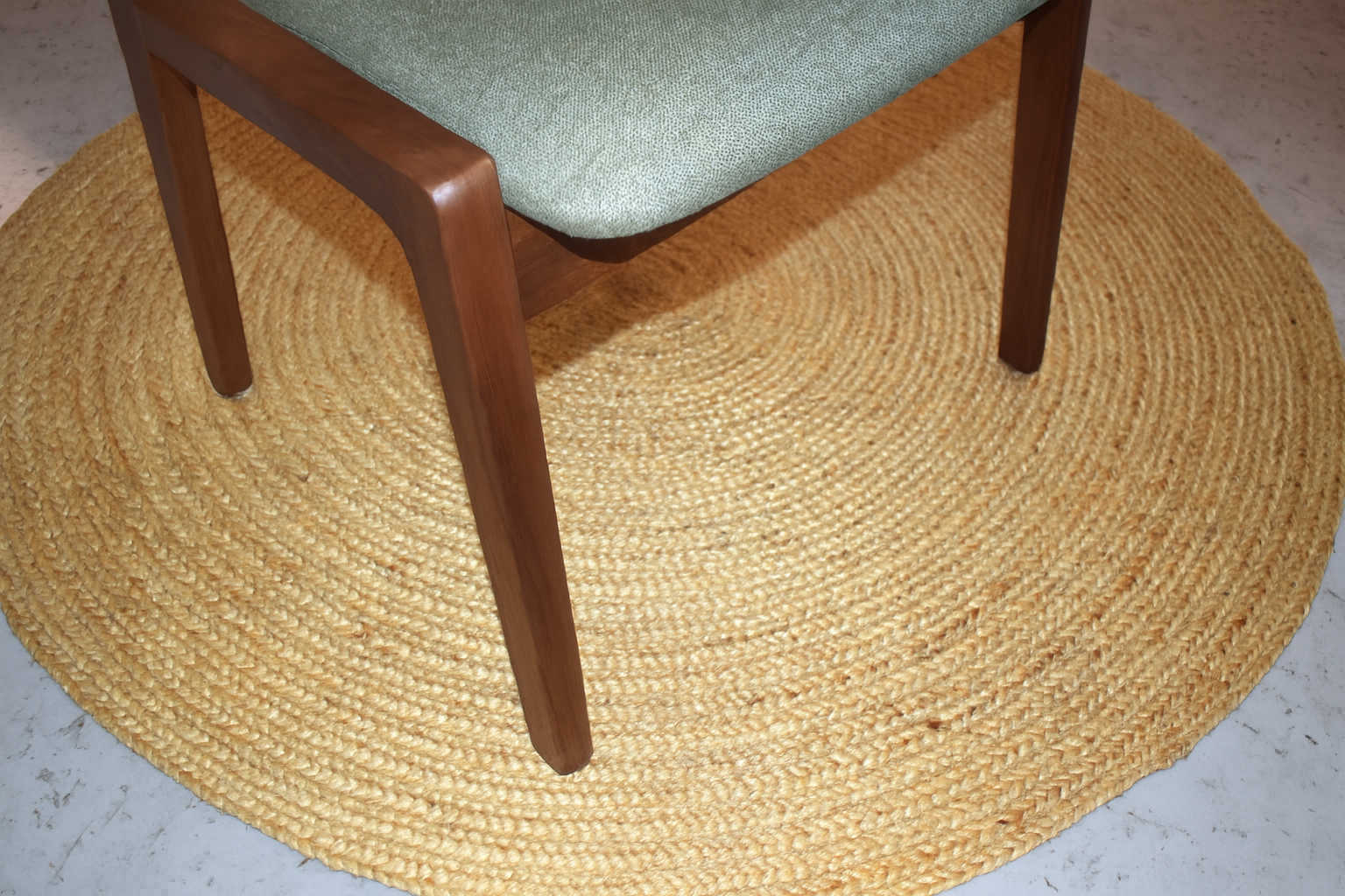 Ripaz Vogue - Tapis rond en jute tressé à la main aspect rustique beige avec bordure jaune 