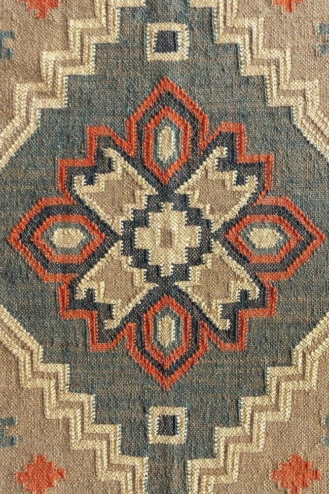 Tapis rectangulaire en jute naturel tressé à la main Ripaz pour décoration intérieure 