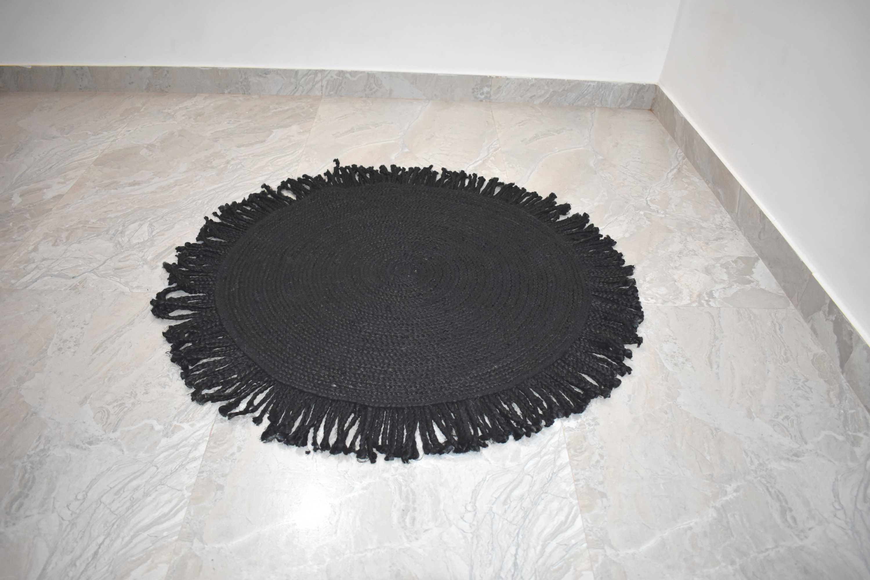 Ripaz Vogue - Tapis rond en jute tressé à la main aspect rustique beige avec bordure jaune 