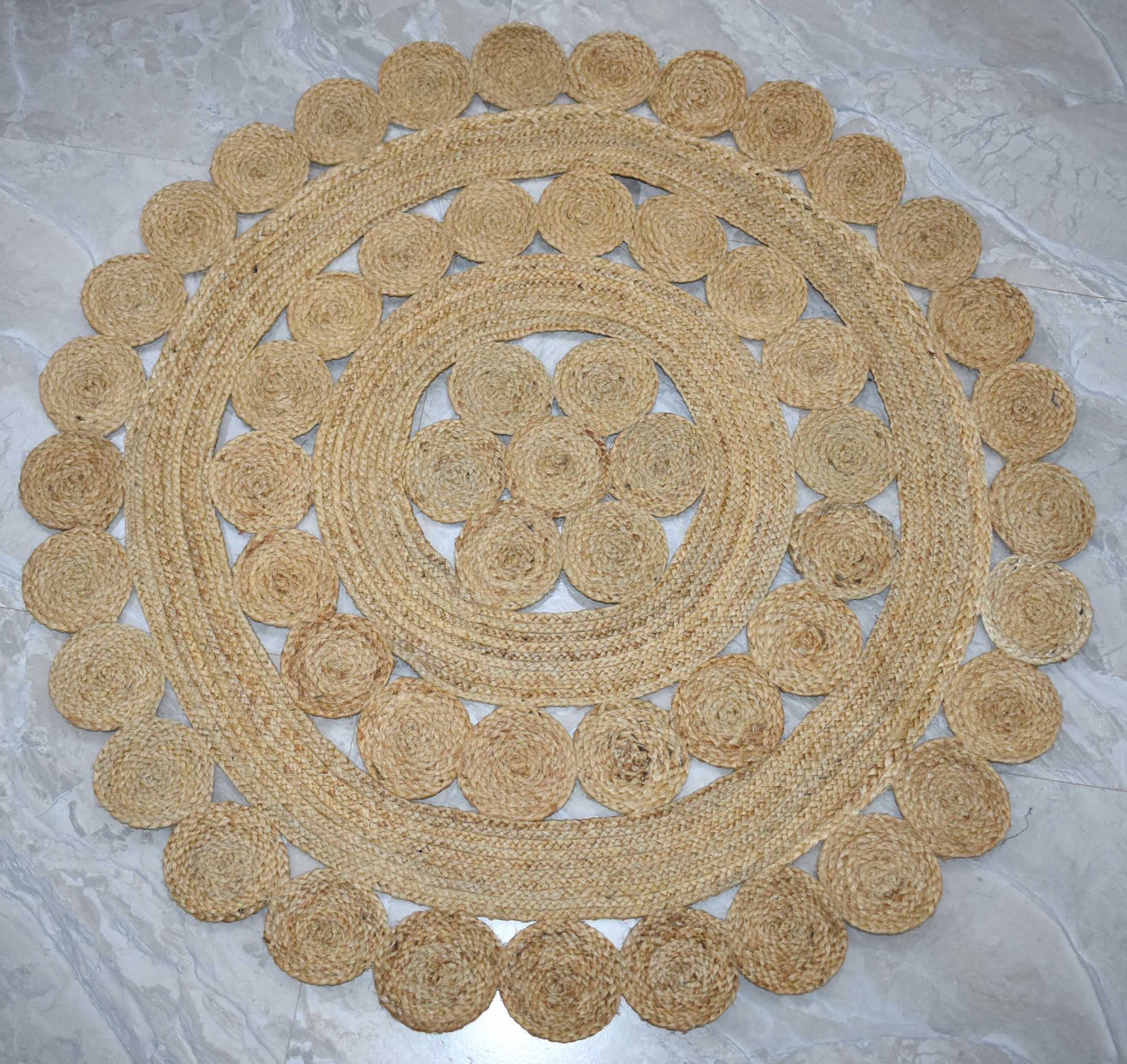 Ripaz Vogue - Tapis rond en jute tressé à la main aspect rustique beige avec bordure jaune 