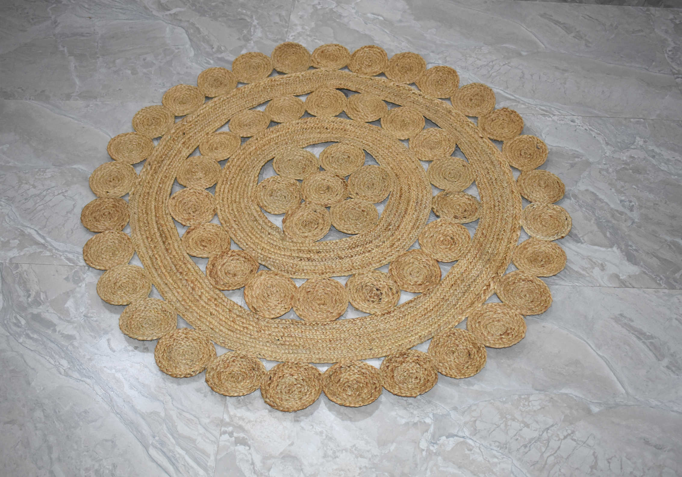 Ripaz Vogue - Tapis rond en jute tressé à la main aspect rustique beige avec bordure jaune 