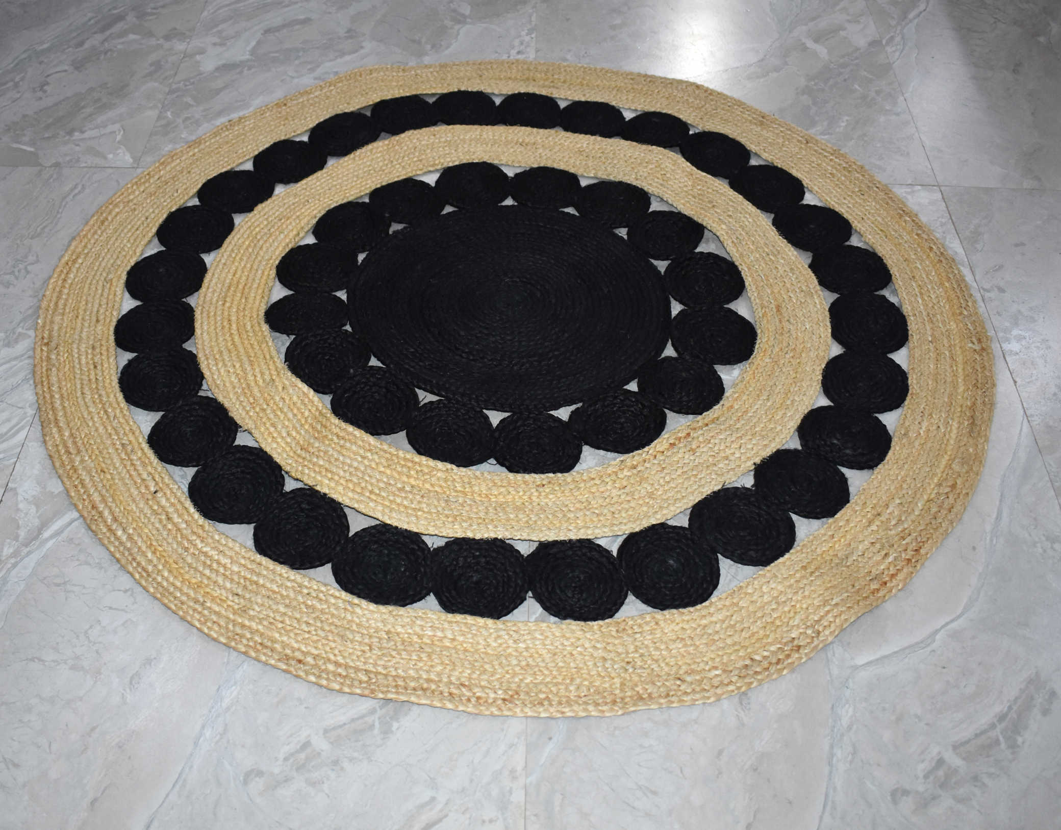 Ripaz Vogue - Tapis rond en jute tressé à la main aspect rustique beige avec bordure jaune 