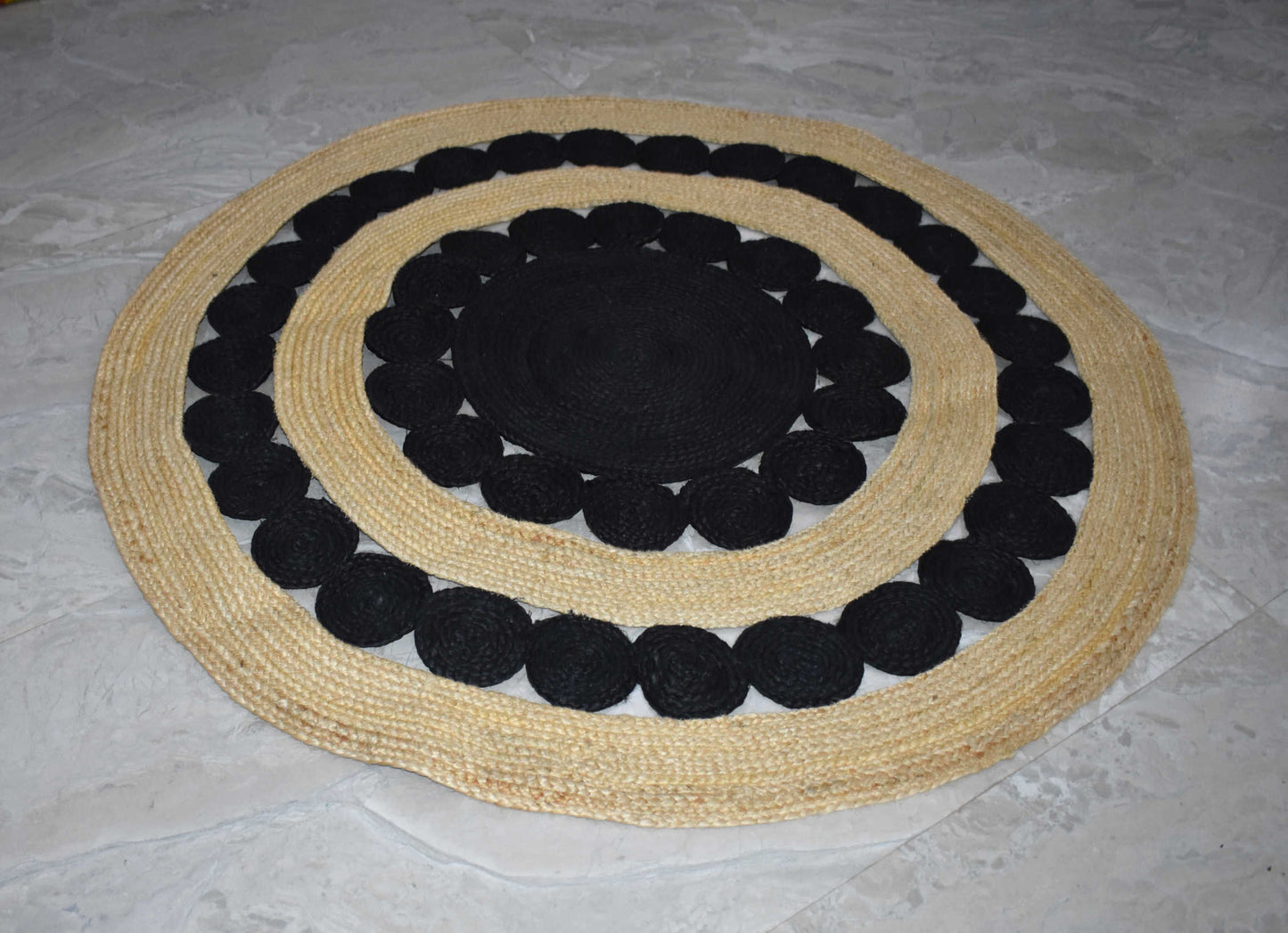 Ripaz Vogue - Floor Carpet Natural Jute Hand Braided Latest Design Area Rug, Round, Beige & Black
