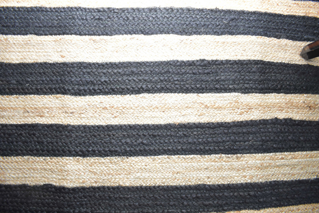 Jute Rug Natural Modern Design Braided Rectangle Area Rug, Black & Beige