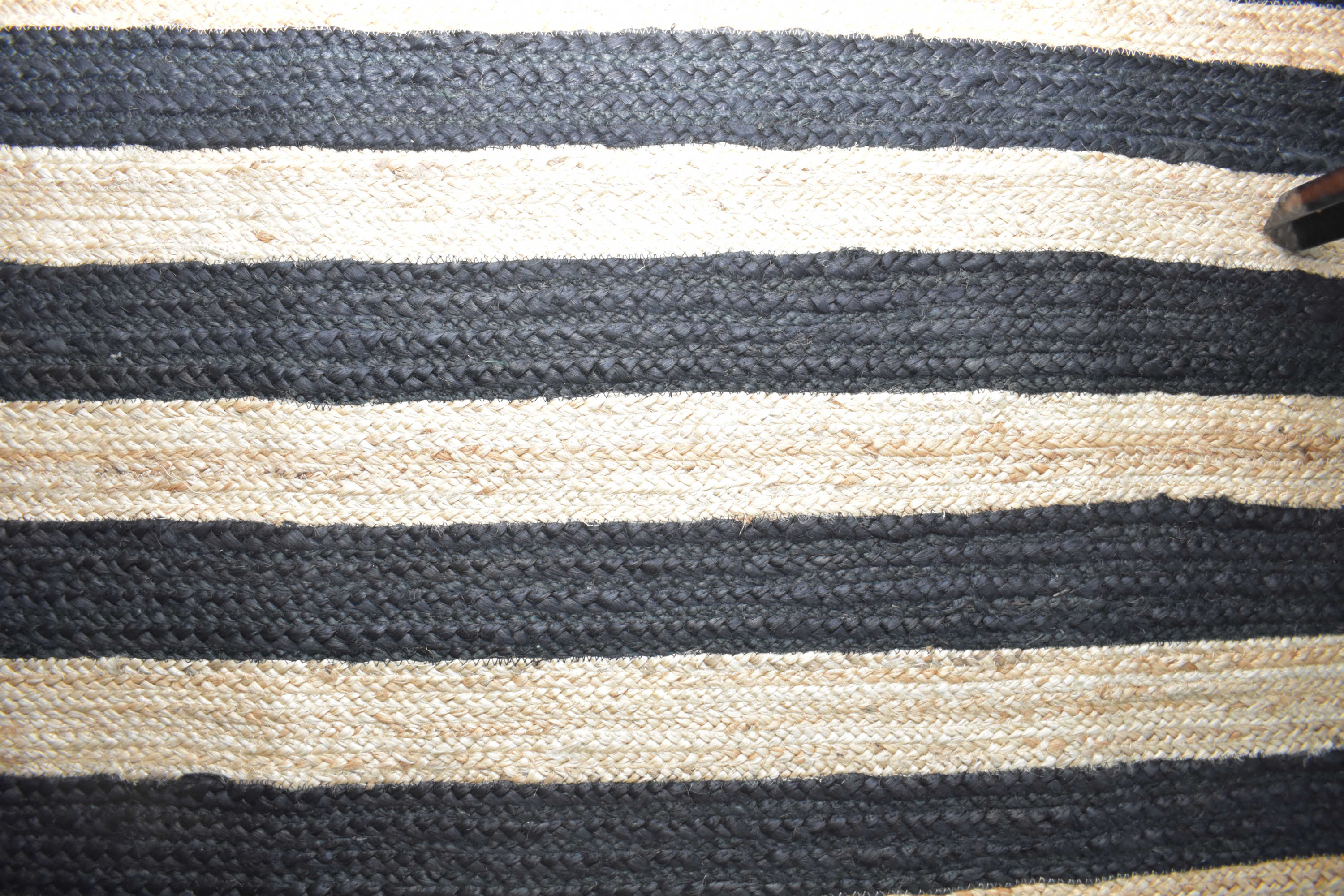 Jute Rug Natural Modern Design Braided Rectangle Area Rug, Black & Beige