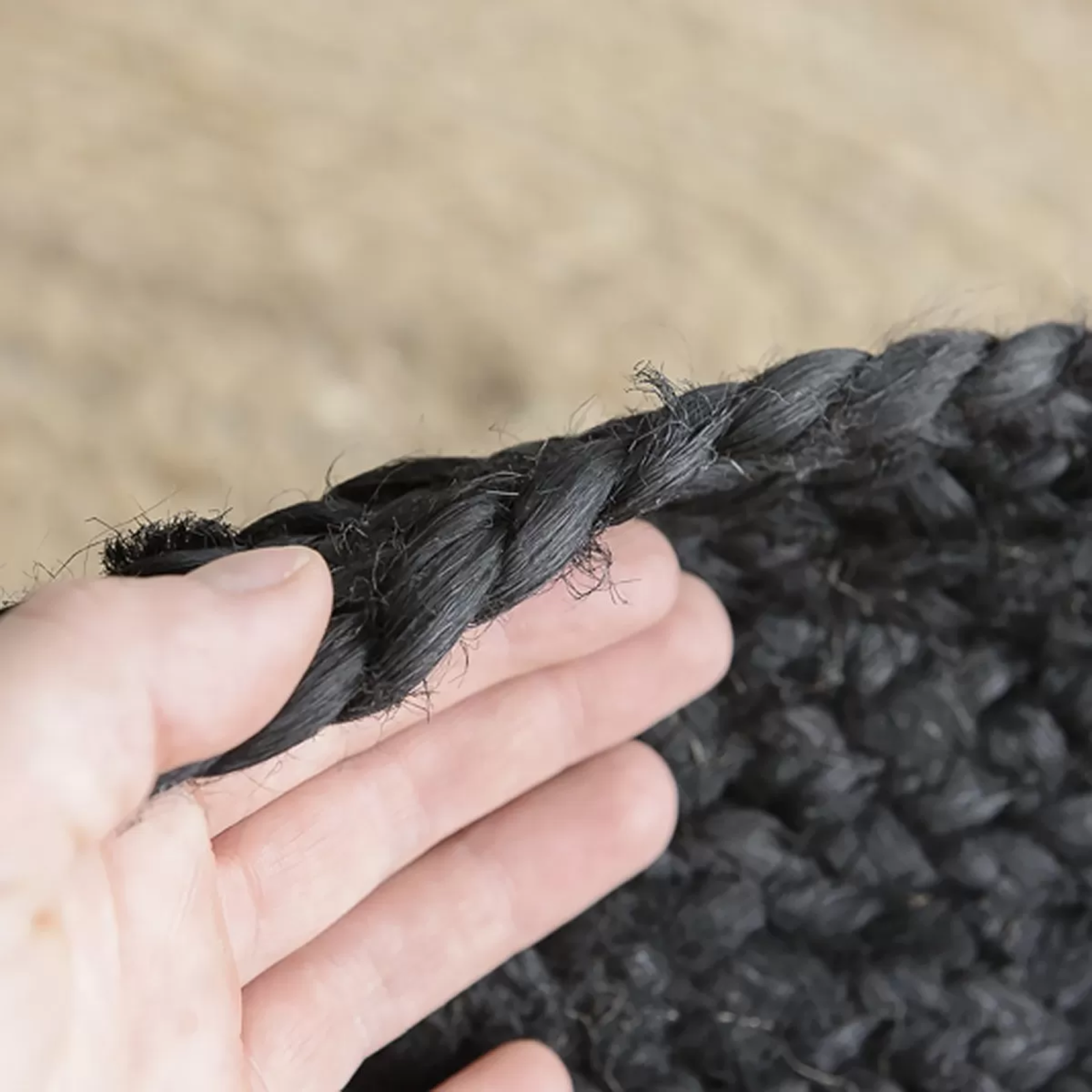 Ripaz Vogue - Tapis rond en jute tressé à la main aspect rustique beige avec bordure noire 