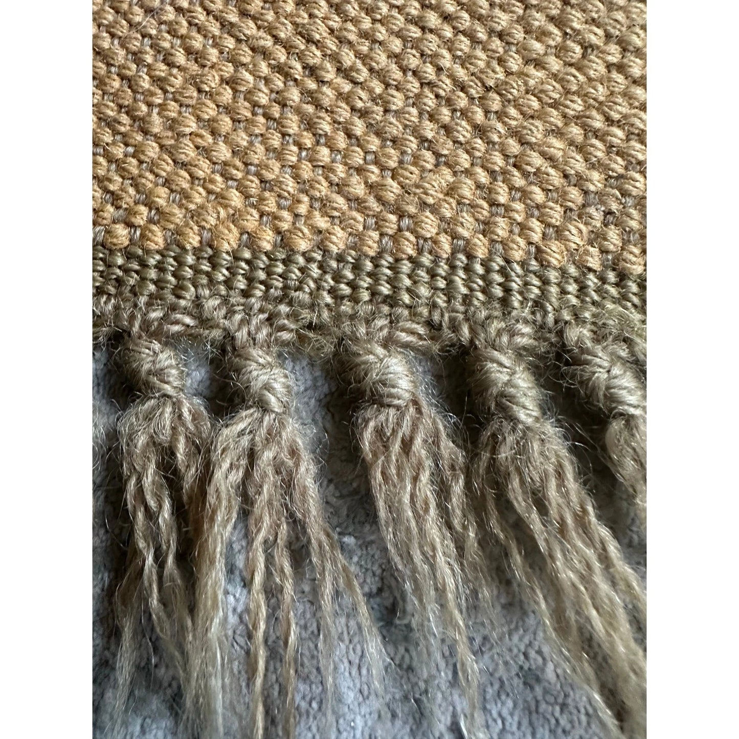 Tapis rectangulaire en jute naturel tressé à la main Ripaz pour décoration intérieure 