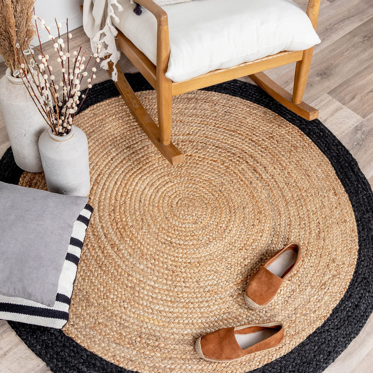 Ripaz Vogue - Handmade Round Jute Rug Natural Braided Area Carpet