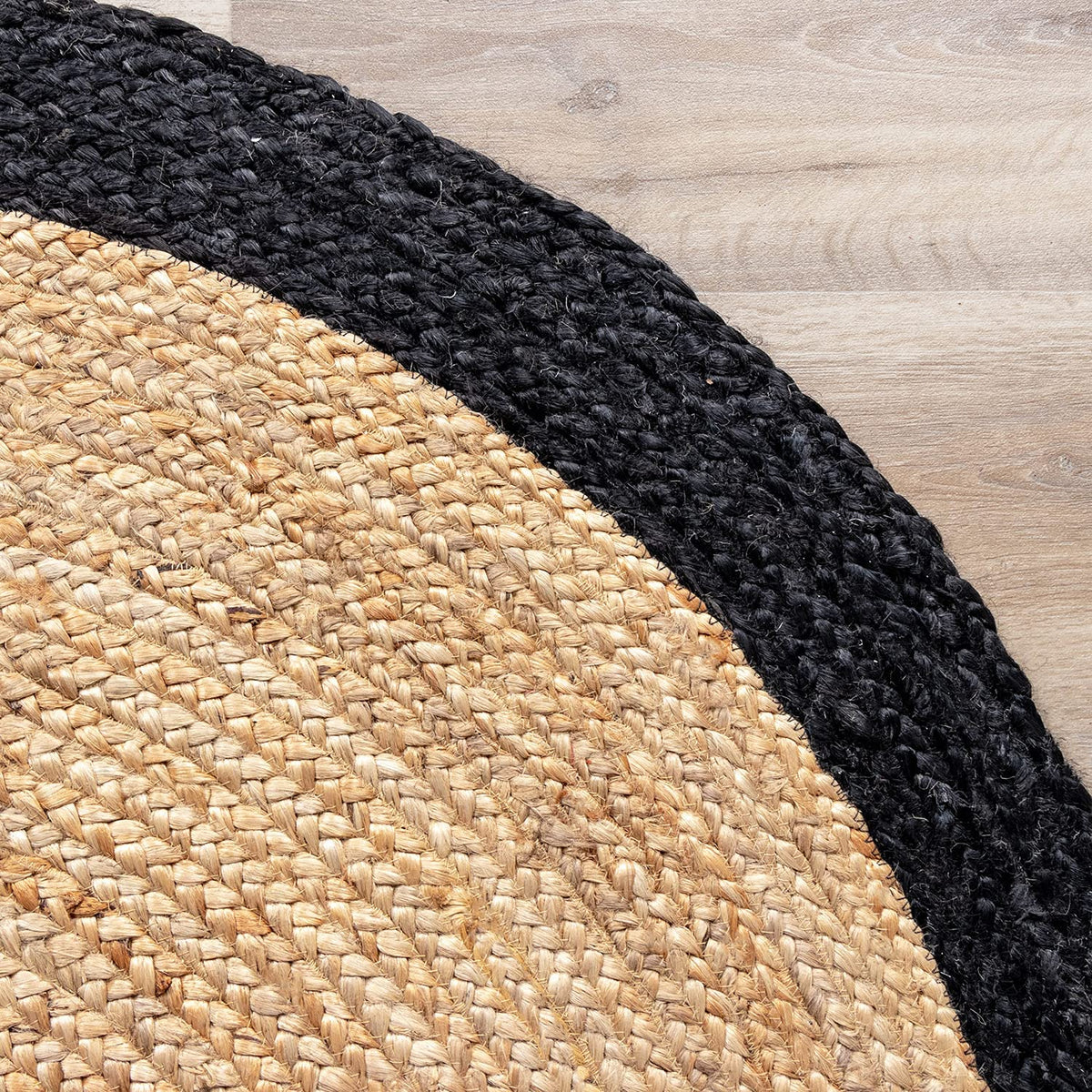 Ripaz Vogue - Handmade Round Jute Rug Natural Braided Area Carpet