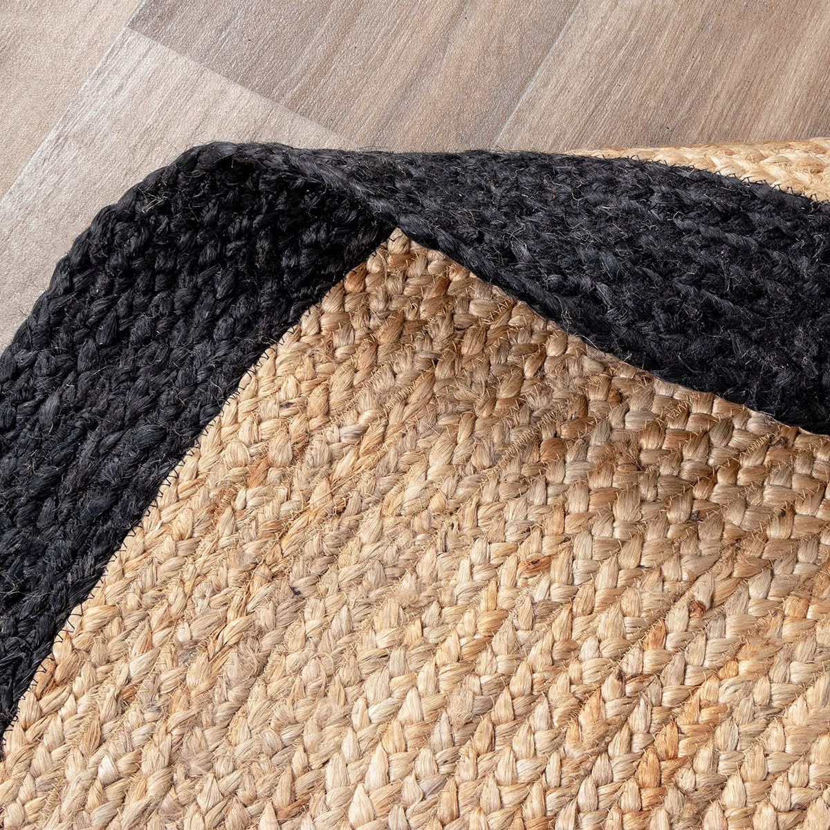 Ripaz Vogue - Handmade Round Jute Rug Natural Braided Area Carpet